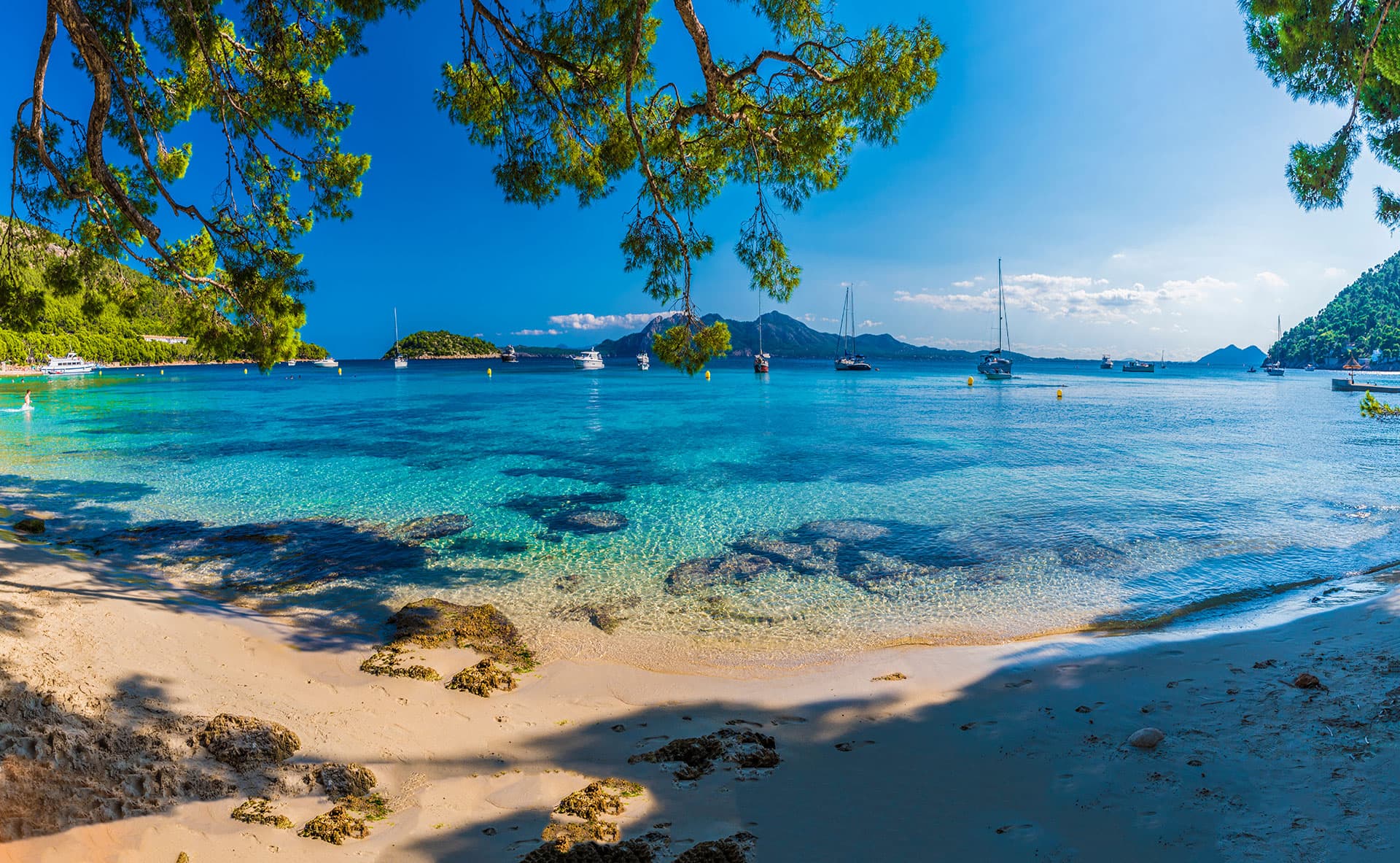 Balearic islands: the ultimate Superyacht Charter Experience