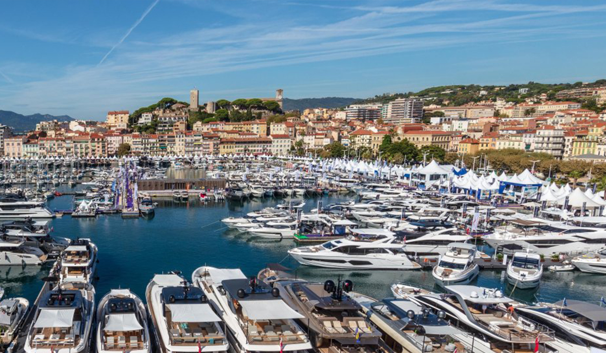 Cannes Yachting Festival Le Vieux Port