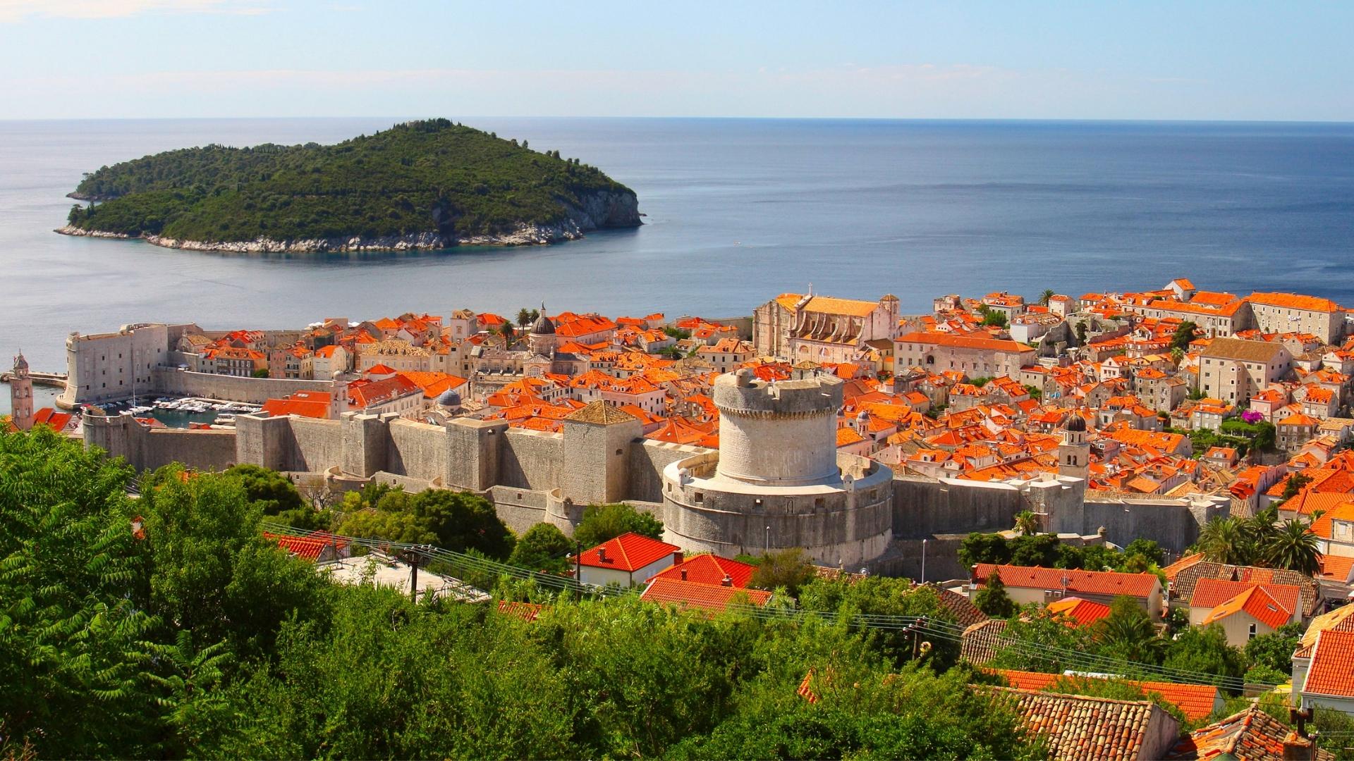 Dubrovnik fortresses - A day in Dubrovnik