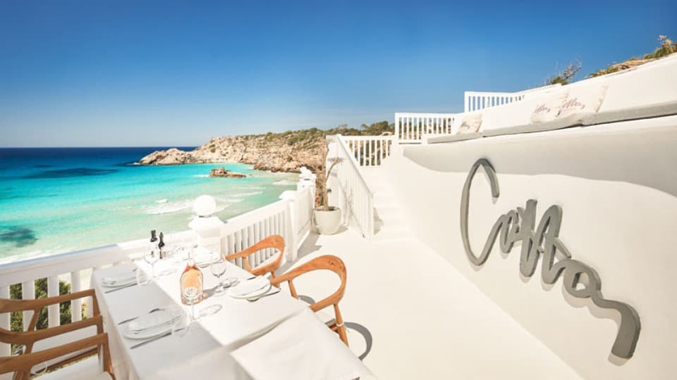 Visit the Cotton Beach Club during your yacht charter in Ibiza