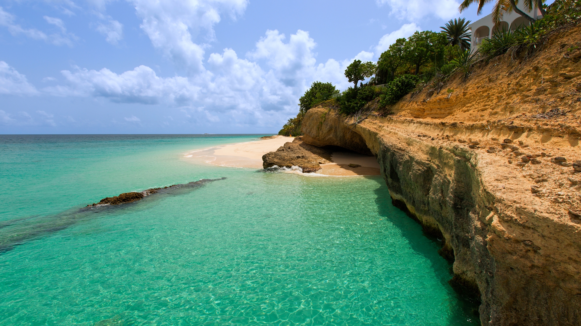 Visit these National Parks in the Caribbean during your luxury yacht charter