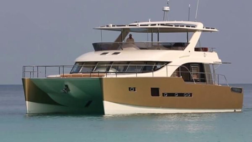 2021 HELIOTROPE NL 70 SOLAR ELECTRIC