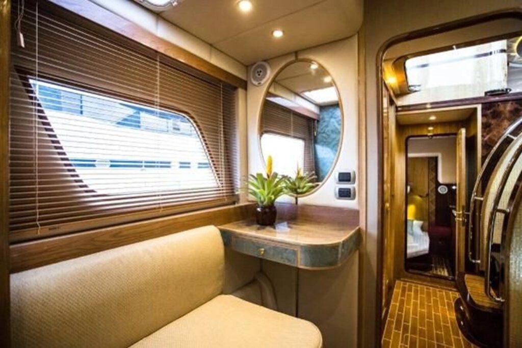 2021 HELIOTROPE NL 70 SOLAR ELECTRIC