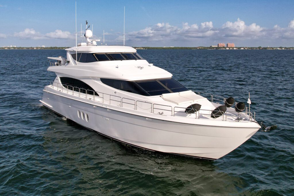 HATTERAS 80 MOTOR YACHT