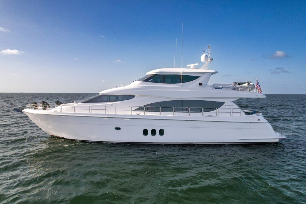 HATTERAS 80 MOTOR YACHT