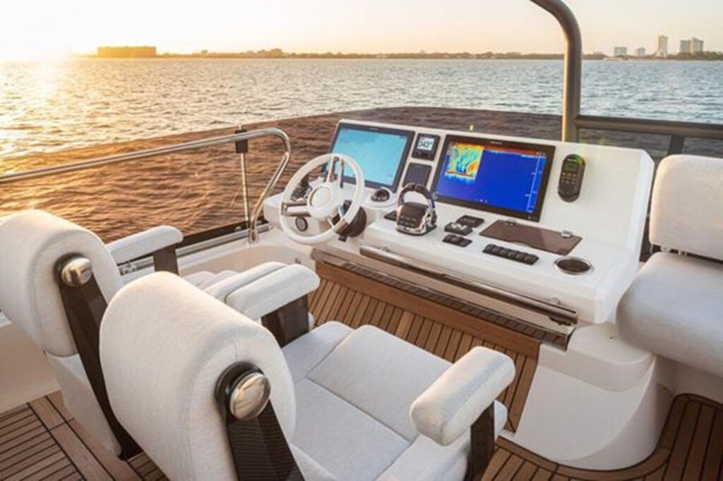 2021 PRESTIGE 690