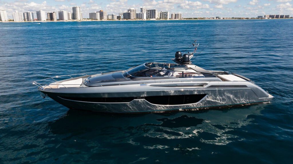 2021 RIVA 76′ BAHAMAS