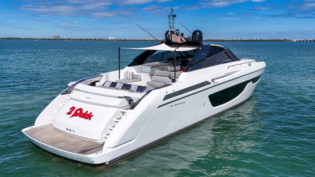 RIVA 76′ BAHAMAS