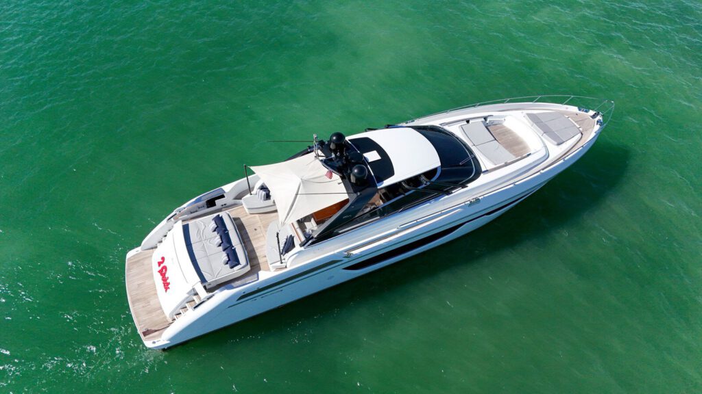 RIVA 76′ BAHAMAS