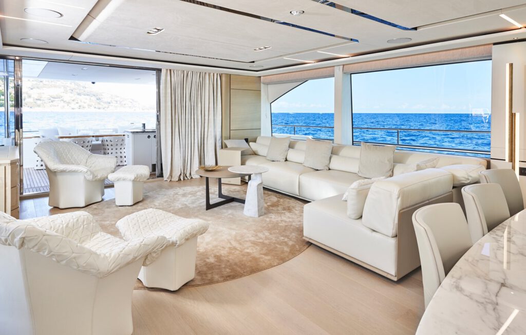 PRINCESS 30M – NADIRA