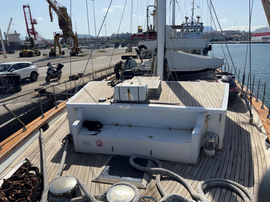 42 M MOTORSAILOR