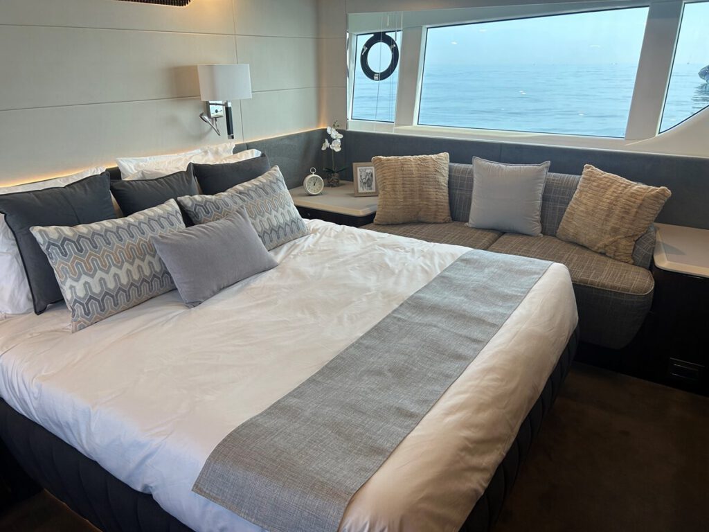 FAIRLINE SQUADRON