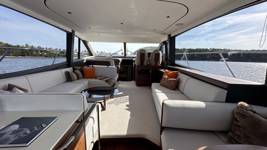 PRINCESS F65 (F65012)