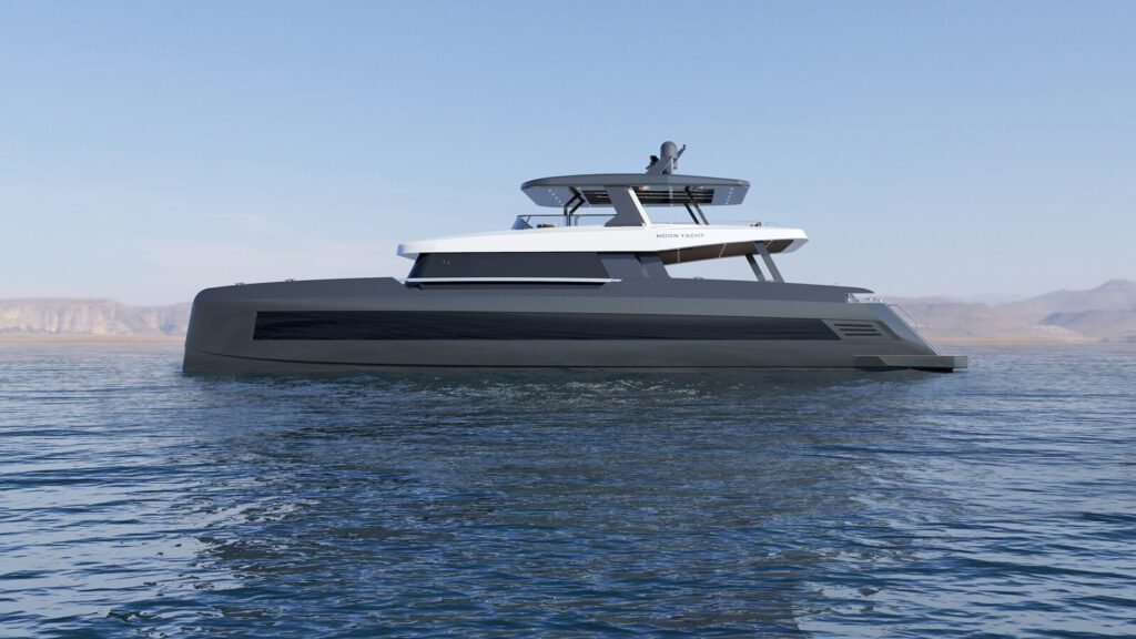 MOON YACHT 100