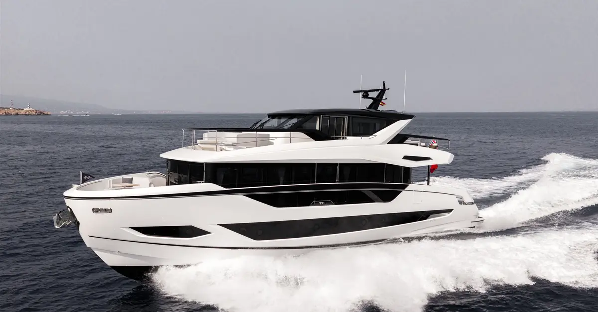 82 OCEAN