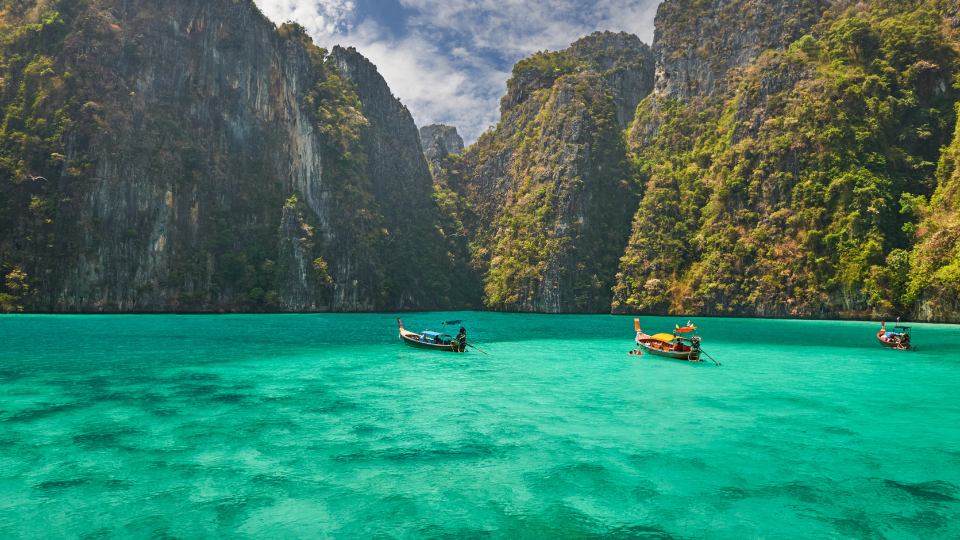 Ultimate Guide to Thailand and Phuket Yacht Charters Routes Costs and Best Months to Sail