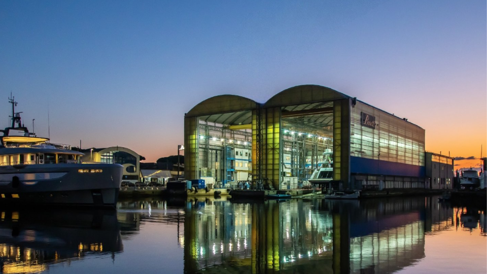 Exploring Luxury Yacht Makers and Builders