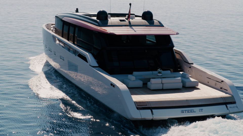 Key Benefits of Professional Yacht Brokerage Services